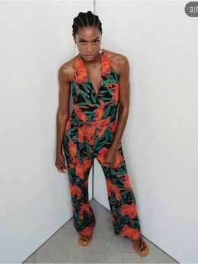 Mango - Halter Neck Floral Jumpsuit in Black & Orange - Medium